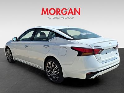 2023 Nissan Altima - Photo 6