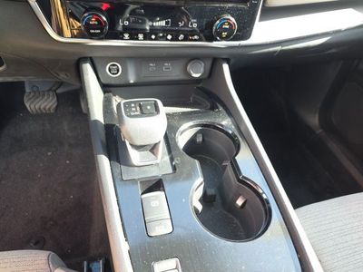 2023 Nissan Rogue - Photo 18