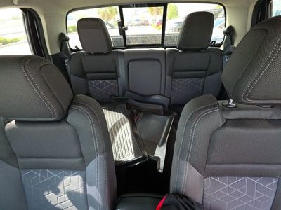 2025 Nissan Frontier - Photo 23
