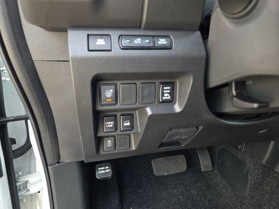 2025 Nissan Frontier - Photo 15