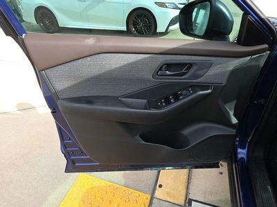 2023 Nissan Rogue - Photo 11