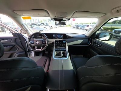 2026 Nissan Armada - Photo 25