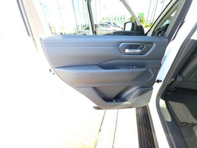 2026 Nissan Armada - Photo 22