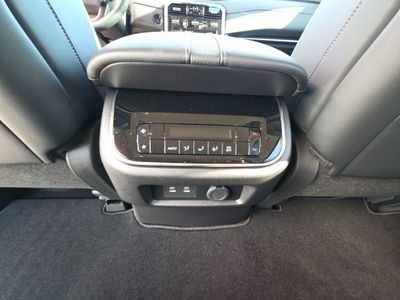 2026 Nissan Armada - Photo 24