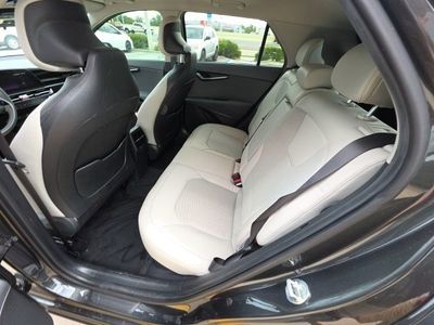 2023 Kia Niro - Photo 23