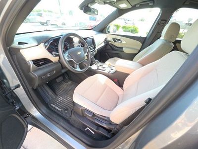 2023 Chevrolet Traverse - Photo 12