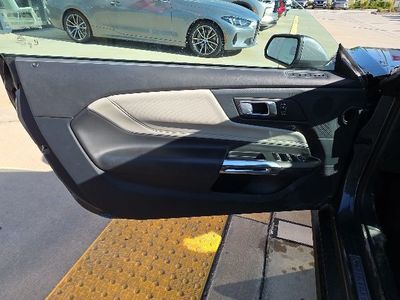 2024 Ford Mustang - Photo 11