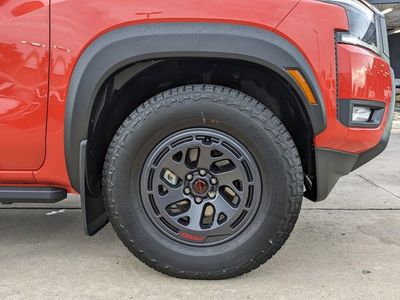 2026 Nissan Frontier - Photo 12