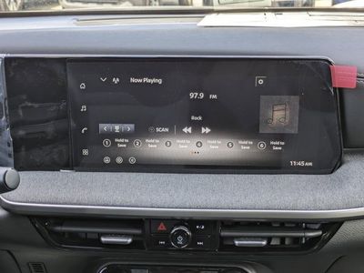 2026 Nissan Kicks - Photo 19