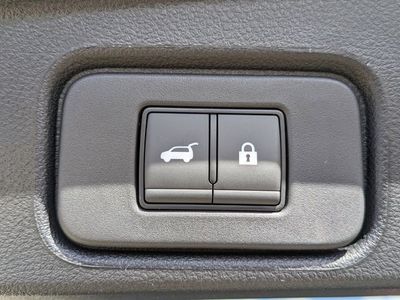 2026 Jeep Grand Cherokee — photo 15 view