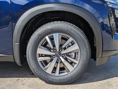 2026 Jeep Grand Cherokee — photo 12 view