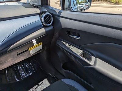 2025 Nissan Versa - Photo 16