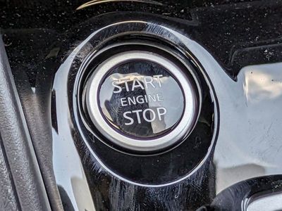 2025 Nissan Versa - Photo 27