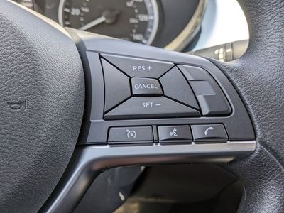 2025 Nissan Versa - Photo 24
