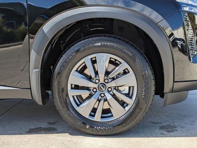 2026 Nissan Pathfinder — photo 11 view