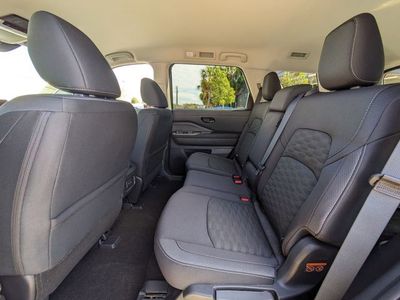 2026 Nissan Pathfinder — photo 16 view