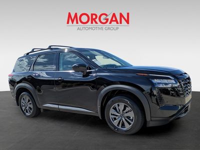 2026 Nissan Pathfinder — side profile view