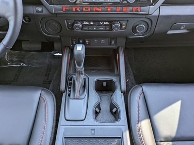 2026 Nissan Frontier - Photo 14