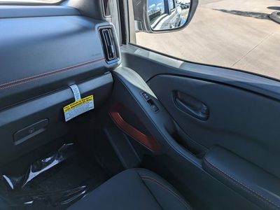 2026 Nissan Frontier - Photo 18