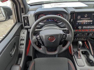 2026 Nissan Frontier - Photo 17