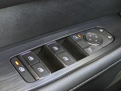 2026 Nissan Armada - Photo 25