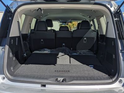 2026 Nissan Armada - Photo 14