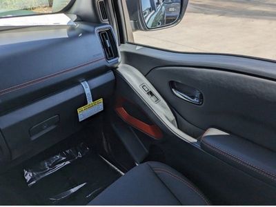 2025 Nissan Frontier - Photo 17