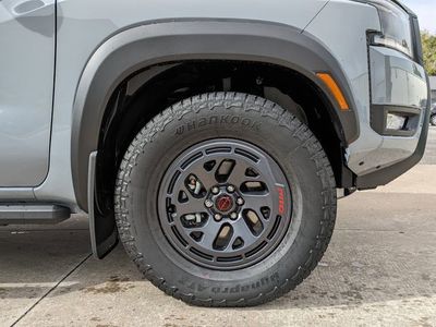 2026 Nissan Frontier - Photo 11