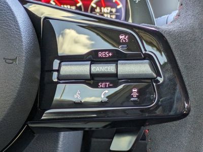 2026 Nissan Z - Photo 22