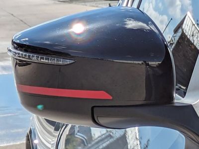 2026 Nissan Z - Photo 13