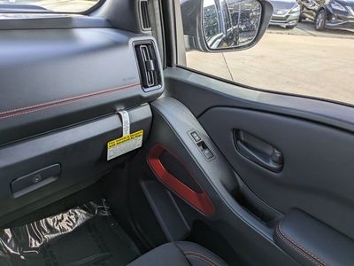 2026 Nissan Frontier - Photo 17
