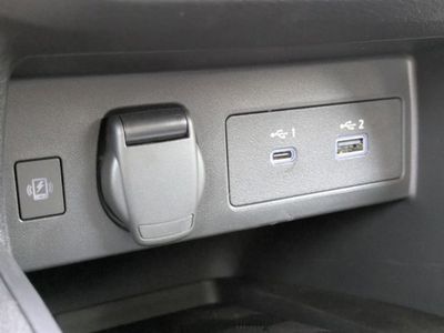 2025 Nissan Versa - Photo 21