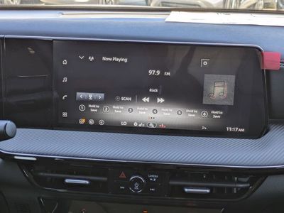 2026 Nissan Kicks - Photo 19