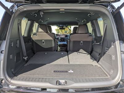 2026 Nissan Armada - Photo 14