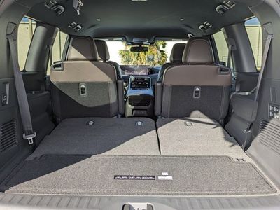 2026 Nissan Armada - Photo 13