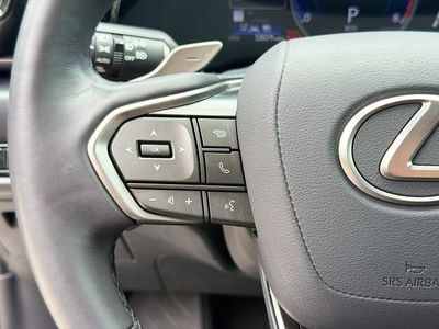2025 Lexus NX - Photo 37