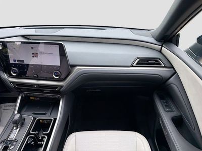 2025 Lexus TX - Photo 19