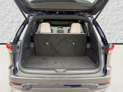 2025 Lexus TX - Photo 12