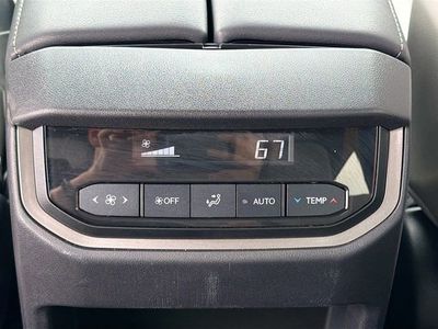 2025 Lexus TX - Photo 21