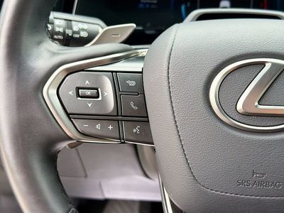 2025 Lexus TX - Photo 40