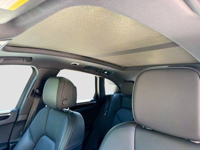 2023 Porsche Macan - Photo 27