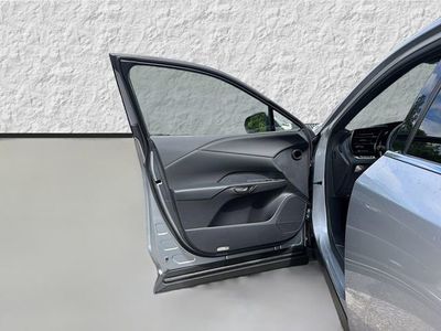 2025 Lexus RX - Photo 23