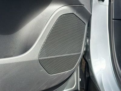 2025 Lexus RX - Photo 25