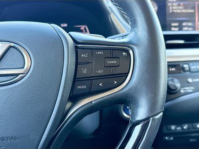2020 Lexus ES - Photo 36