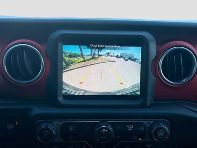 2021 Jeep Wrangler - Photo 32