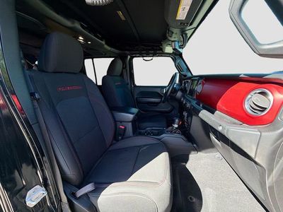 2021 Jeep Wrangler - Photo 15