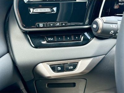 2025 Lexus RX - Photo 37