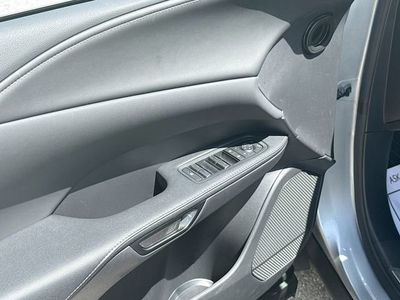 2025 Lexus RX - Photo 24
