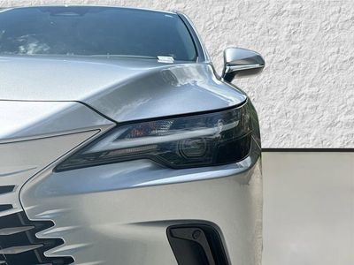 2025 Lexus RX - Photo 9