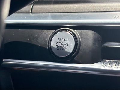 2023 Kia K5 - Photo 36